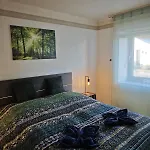 Fuer 6 Personen Und 2 Hunde Inklusive Ueberdachter Terrasse 公寓 *