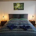 Fuer 6 Personen Und 2 Hunde Inklusive Ueberdachter Terrasse 公寓 *