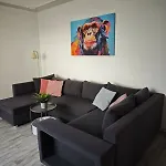 Fuer 6 Personen Und 2 Hunde Inklusive Ueberdachter Terrasse 公寓 林尼希