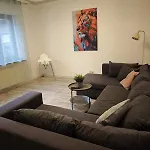 Fuer 6 Personen Und 2 Hunde Inklusive Ueberdachter Terrasse 林尼希