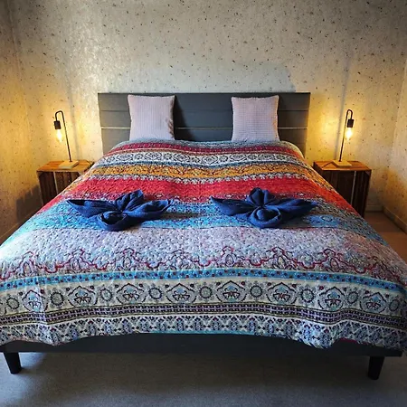 Fuer 6 Personen Und 2 Hunde Inklusive Ueberdachter Terrasse Lejlighed Linnich