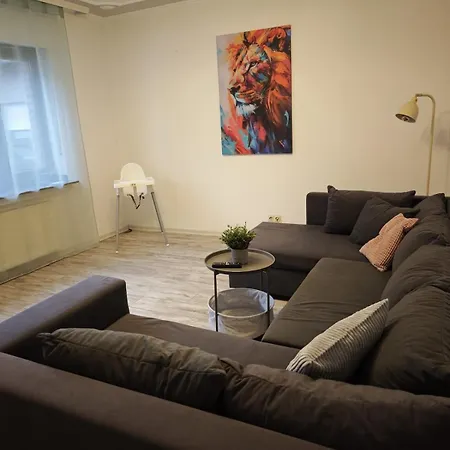 Fuer 6 Personen Und 2 Hunde Inklusive Ueberdachter Terrasse 林尼希