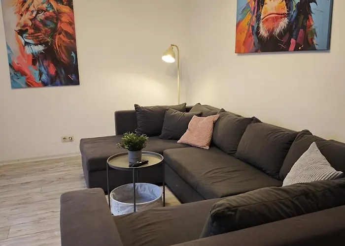 Fuer 6 Personen Und 2 Hunde Inklusive Ueberdachter Terrasse