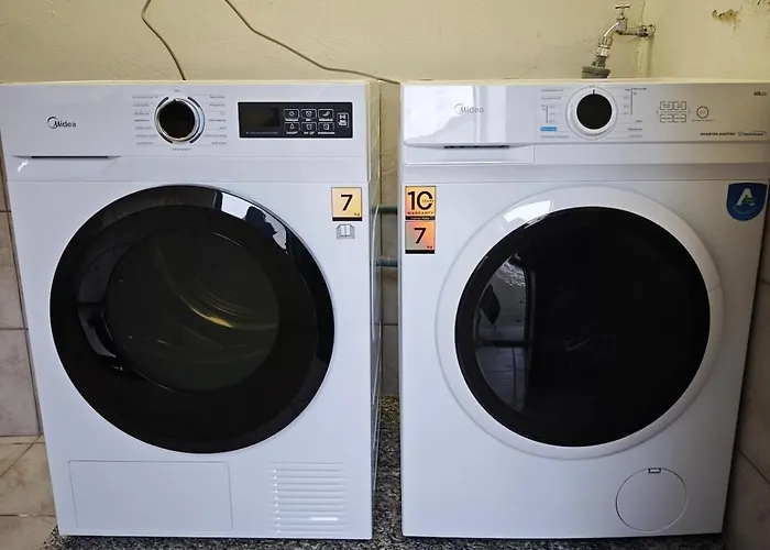 Fuer 6 Personen Und 2 Hunde Inklusive Ueberdachter Terrasse