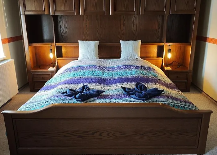 Fuer 6 Personen Und 2 Hunde Inklusive Ueberdachter Terrasse Lejlighed Linnich